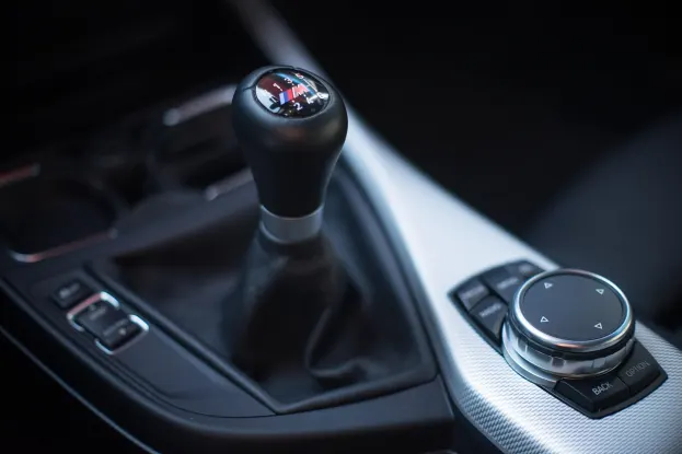 ファウストベット カジノ Android/iOS アプリ